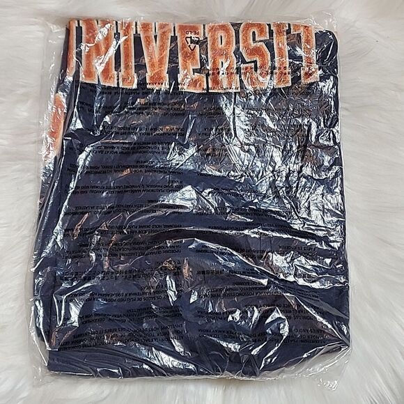 NIB Carroll Pioneers University Tshirt Small - Picture 4 of 4